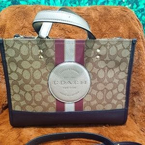 Coach Dempsey Tote Carryall in Signature Jacquard with stripe